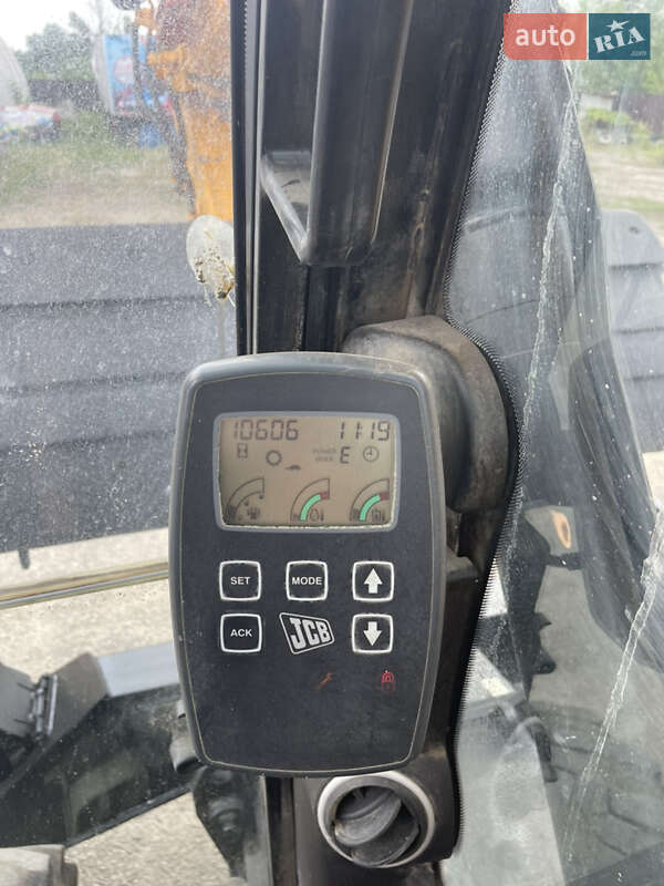 Колісний екскаватор JCB JS 145 2012 в Кременчуці