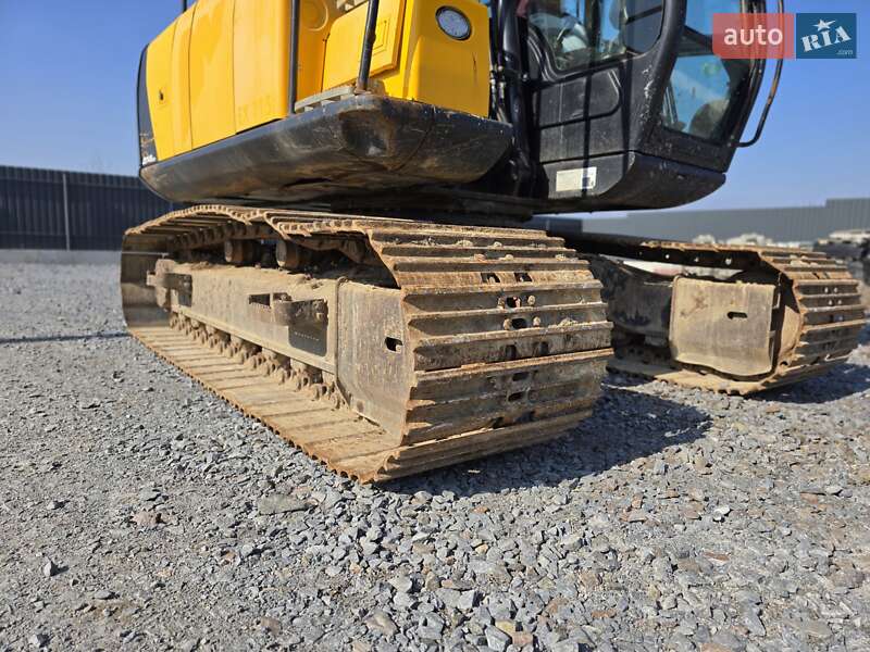 Гусеничный экскаватор JCB JS 145 2017 в Ровно