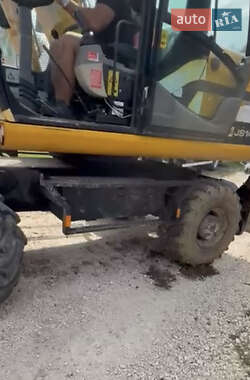 Колесный экскаватор JCB JS 145 2007 в 