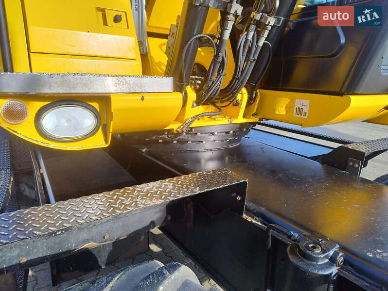 Колісний екскаватор JCB JS 145 2012 в Львові