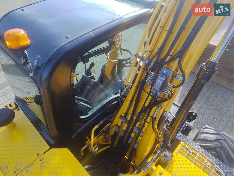 Колісний екскаватор JCB JS 145 2012 в Львові