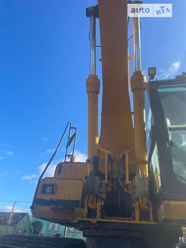 Гусеничный экскаватор JCB JS 160 2003 в Хусте