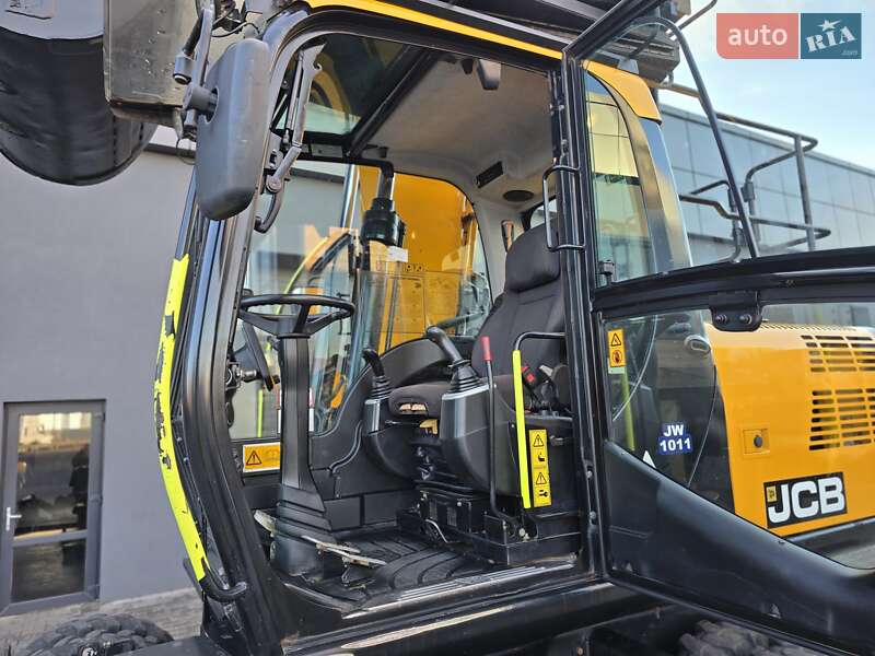 Колісний екскаватор JCB JS 160 2017 в Рівному