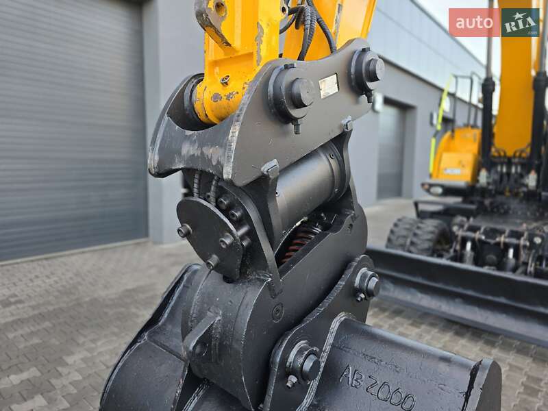 Колісний екскаватор JCB JS 160 2017 в Рівному