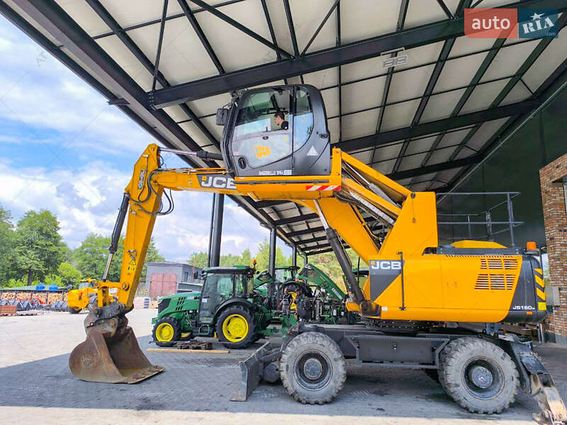 Колесный экскаватор JCB JS 160 2014 в 