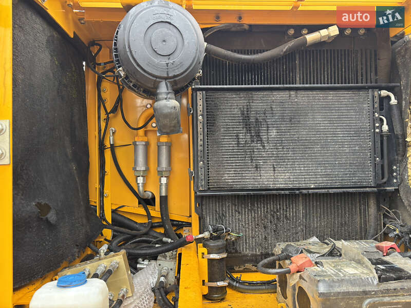 Гусеничний екскаватор JCB JS 160 2011 в Львові