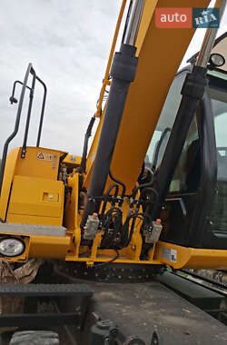 Колісний екскаватор JCB JS 175 2015 в 