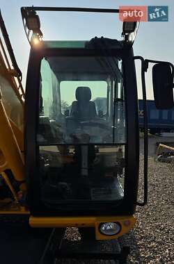 Колесный экскаватор JCB JS 175 2007 в 