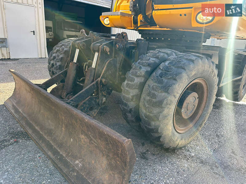 Колесный экскаватор JCB JS 175 2008 в Киеве