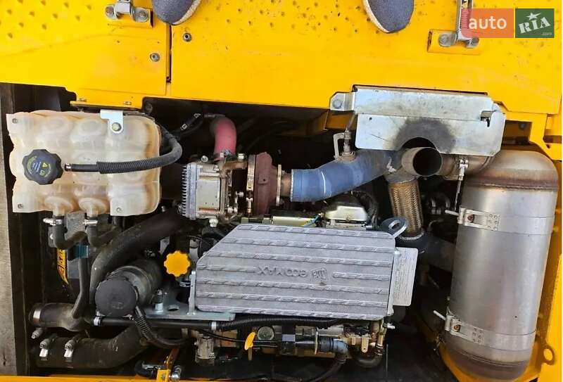 Колесный экскаватор JCB JS 175 2020 в Киеве