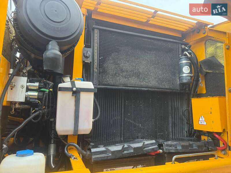 Колесный экскаватор JCB JS 175 2008 в Пасеки-Зубрицкие