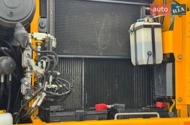 Колесный экскаватор JCB JS 175 2011 в Львове
