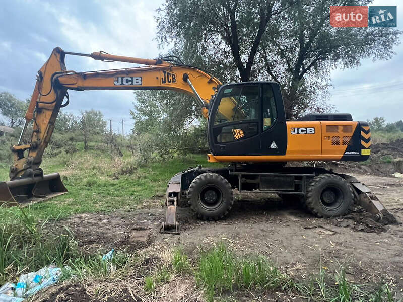 Колесный экскаватор JCB JS 200 2005 в 