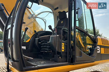 Гусеничный экскаватор JCB JS 200 2012 в 