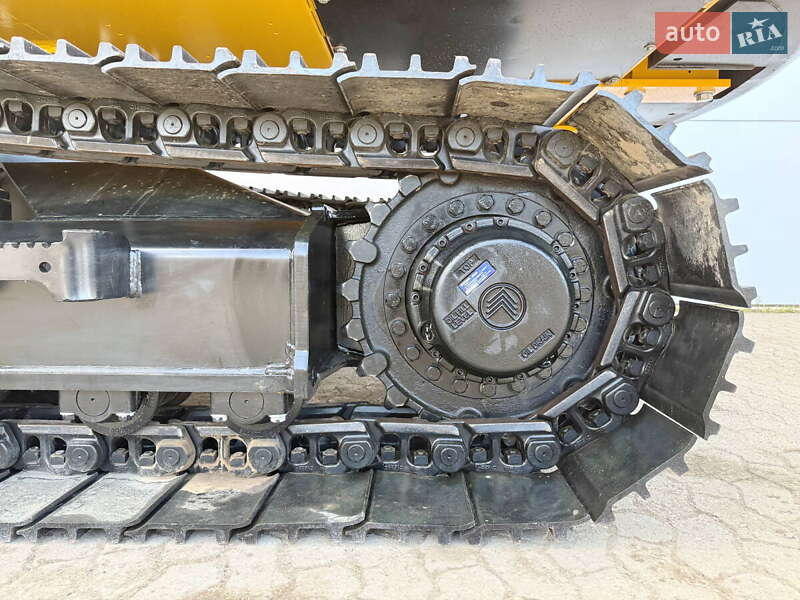 Гусеничний екскаватор JCB JS 205 2025 в Києві