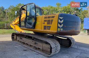 Гусеничный экскаватор JCB JS 210 2012 в 