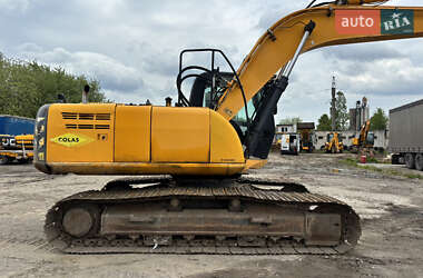 Гусеничный экскаватор JCB JS 210 2012 в 