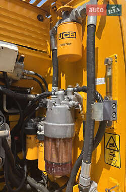 Гусеничный экскаватор JCB JS 210 2013 в 