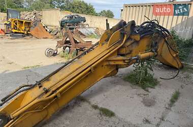 Гусеничный экскаватор JCB JS 210 2005 в Новоднестровске