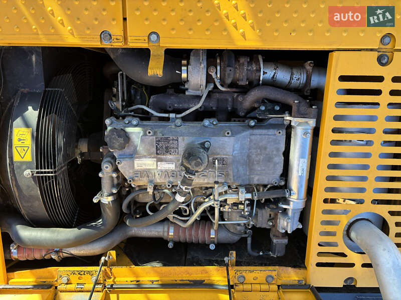 Гусеничный экскаватор JCB JS 210 2012 в Львове