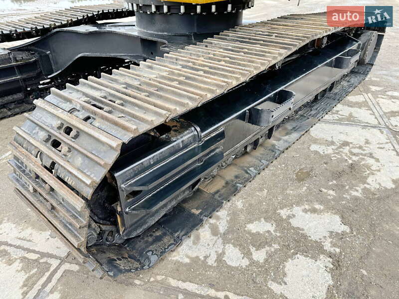 Гусеничний екскаватор JCB JS 215LC 2025 в Києві