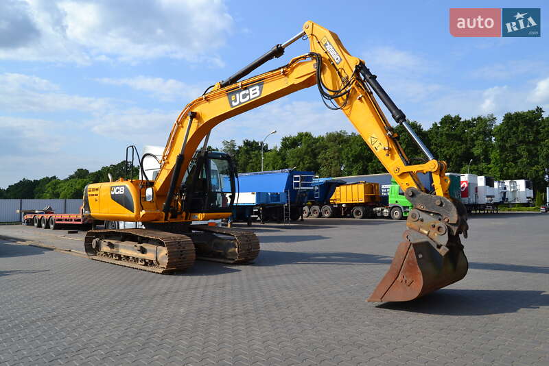 Гусеничный экскаватор JCB JS 220 2012 в Виннице Гусеничный экскаватор JCB JS 220 2012 в Виннице