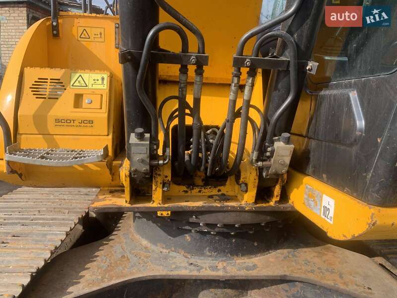 Гусеничний екскаватор JCB JS 220 2014 в Києві