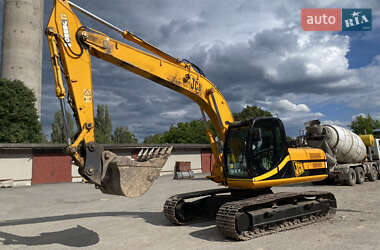 Экскаватор погрузчик JCB JS 220 2006 в Теофиполе