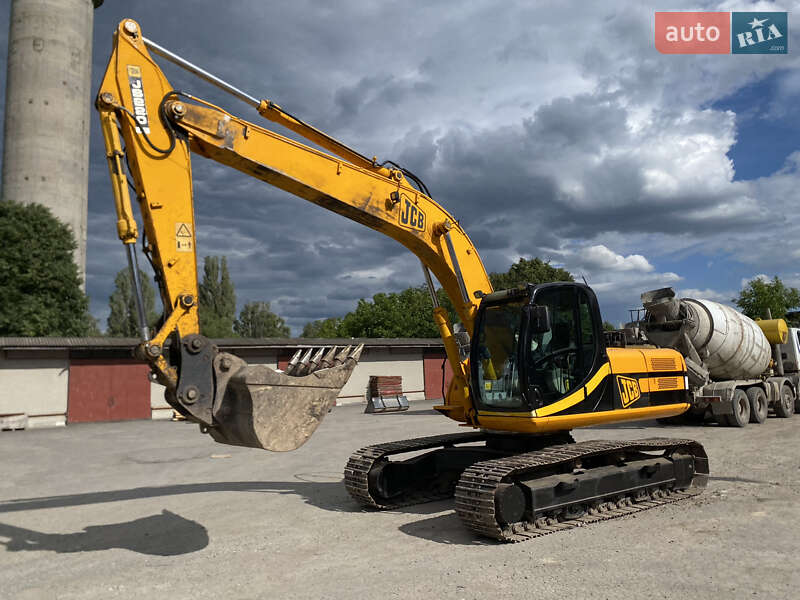 JCB JS 220 2006