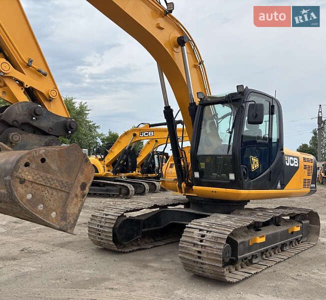 Гусеничний екскаватор JCB JS 220 2013 в 