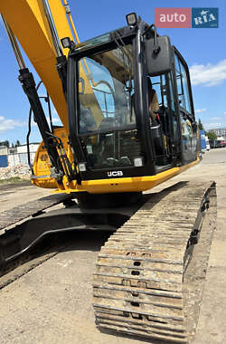 Гусеничный экскаватор JCB JS 220 2014 в 