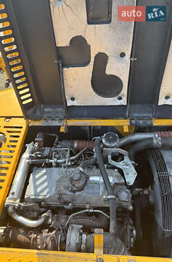 Гусеничний екскаватор JCB JS 220LC 2008 в 