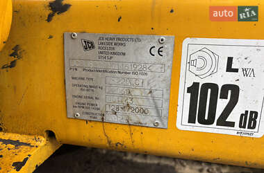Гусеничний екскаватор JCB JS 220LC 2012 в 