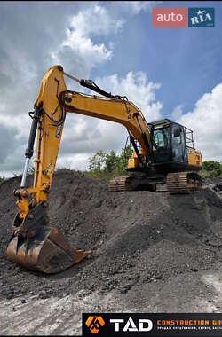 Гусеничний екскаватор JCB JS 220LC 2016 в 