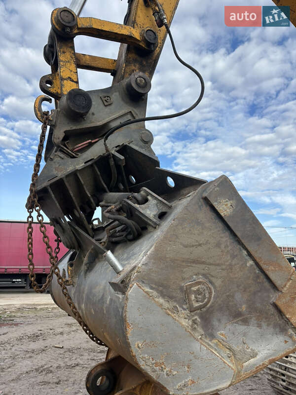 Гусеничный экскаватор JCB JS 220LC 2008 в Львове фото 28 Гусеничный экскаватор JCB JS 220LC 2008 в Львове