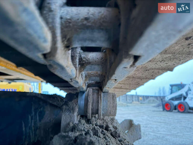 Гусеничный экскаватор JCB JS 220LC 2015 в Одессе фото 19 Гусеничный экскаватор JCB JS 220LC 2015 в Одессе