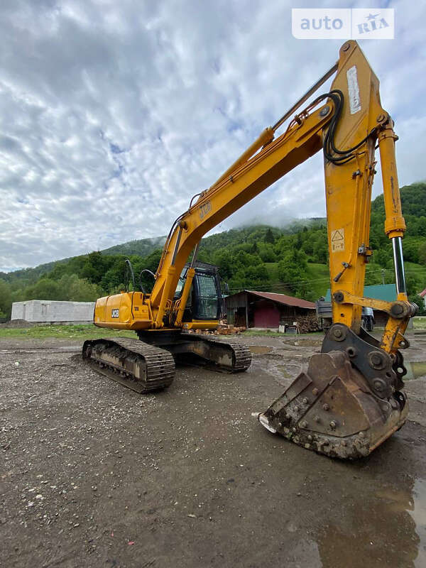 Экскаватор погрузчик JCB JS 240 2005 в Тячеве