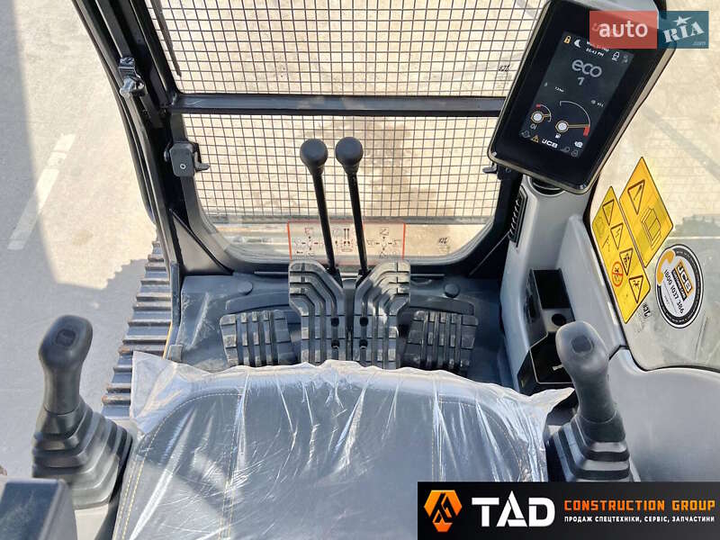 Гусеничный экскаватор JCB JS 240 2024 в Киеве