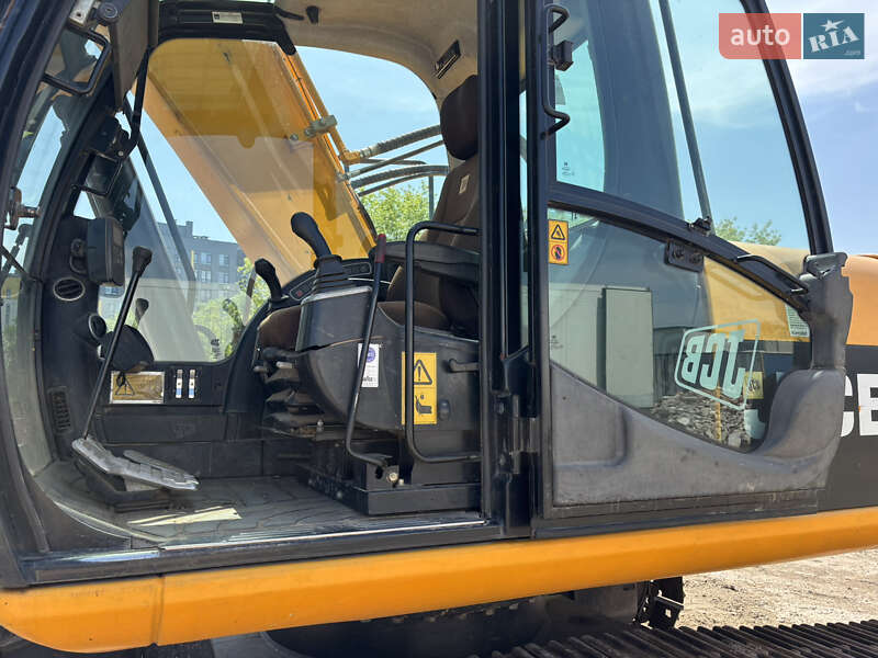 Гусеничний екскаватор JCB JS 240NC 2012 в Львові