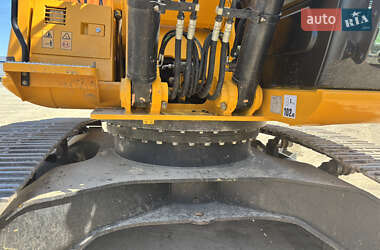 Гусеничный экскаватор JCB JS 240NC 2011 в 