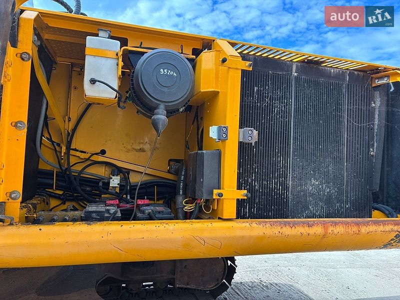 Гусеничный экскаватор JCB JS 240NC 2012 в Львове