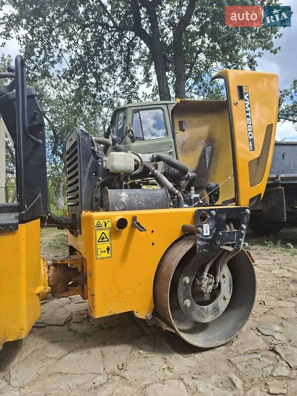 Дорожный каток JCB JS 260 2016 в 