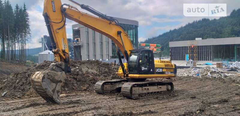 Гусеничный экскаватор JCB JS 360 2011 в 