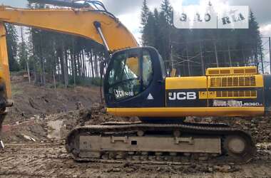 Гусеничный экскаватор JCB JS 360 2011 в 