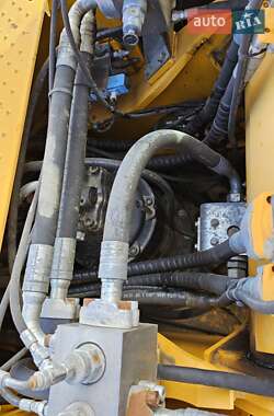 Гусеничный экскаватор JCB JS 370 2016 в 