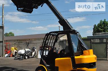 Телескопический погрузчик JCB TLT 2006 в Житомире