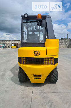 Телескопический погрузчик JCB TLT 2005 в Ровно