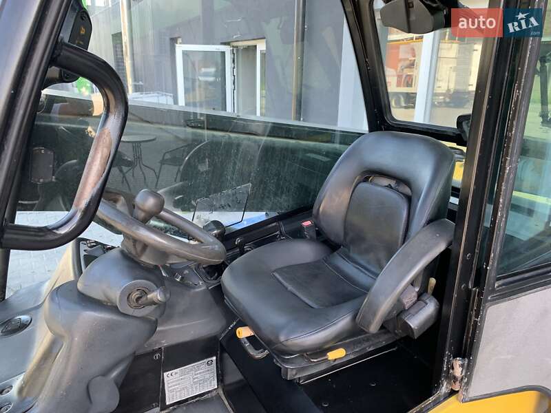 Вилочный погрузчик JCB TLT 2007 в Виннице