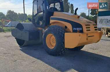 Каток грунтовый JCB VM 2006 в Киеве