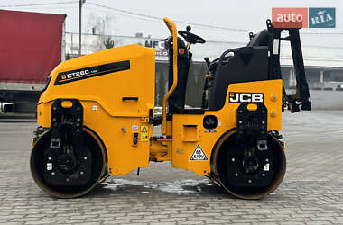 Дорожній каток JCB VMT 260-120 2020 в Львові